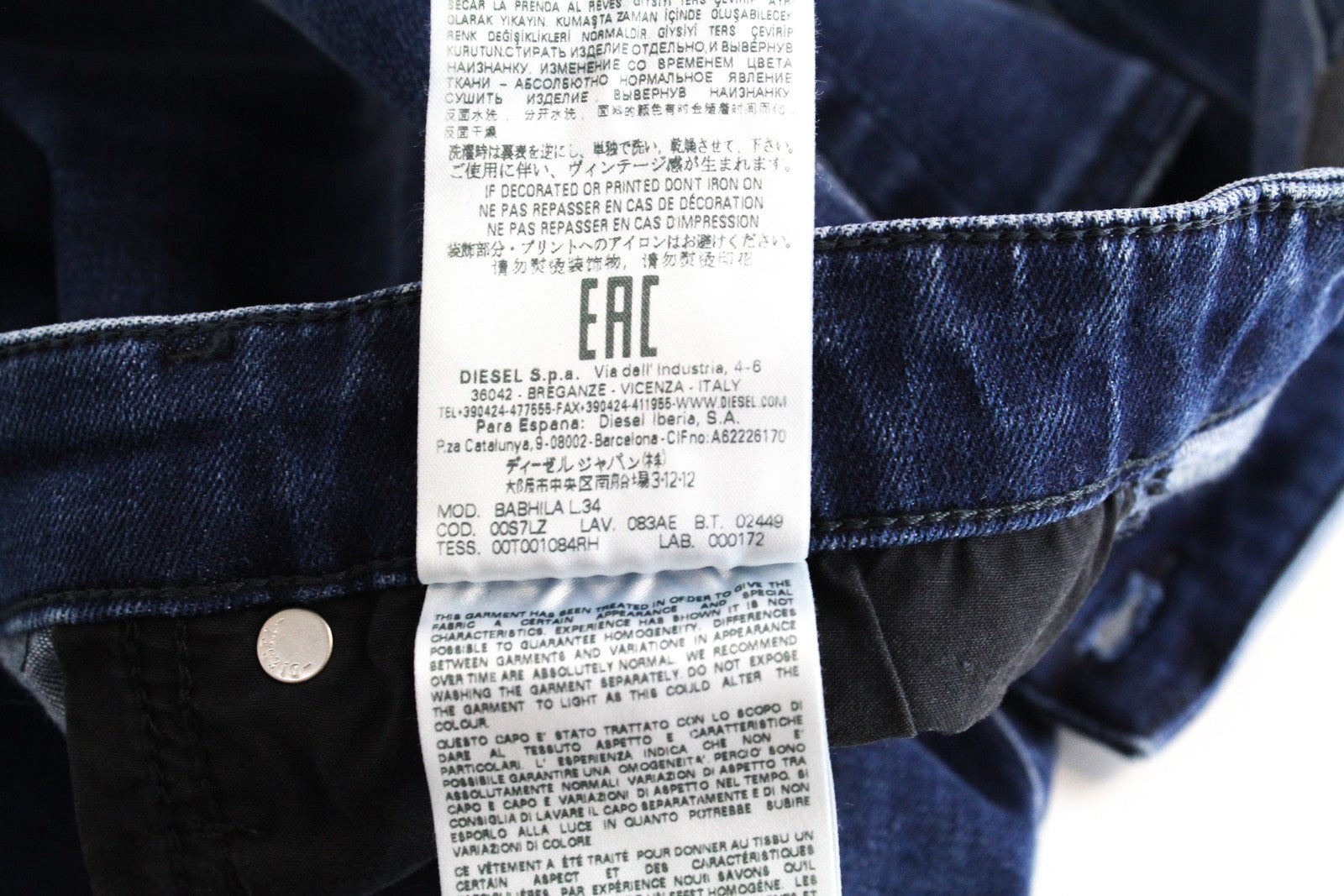 DIESEL Babhila 083AE moteriški tamsiai mėlyni aptempti džinsai W31/L34 