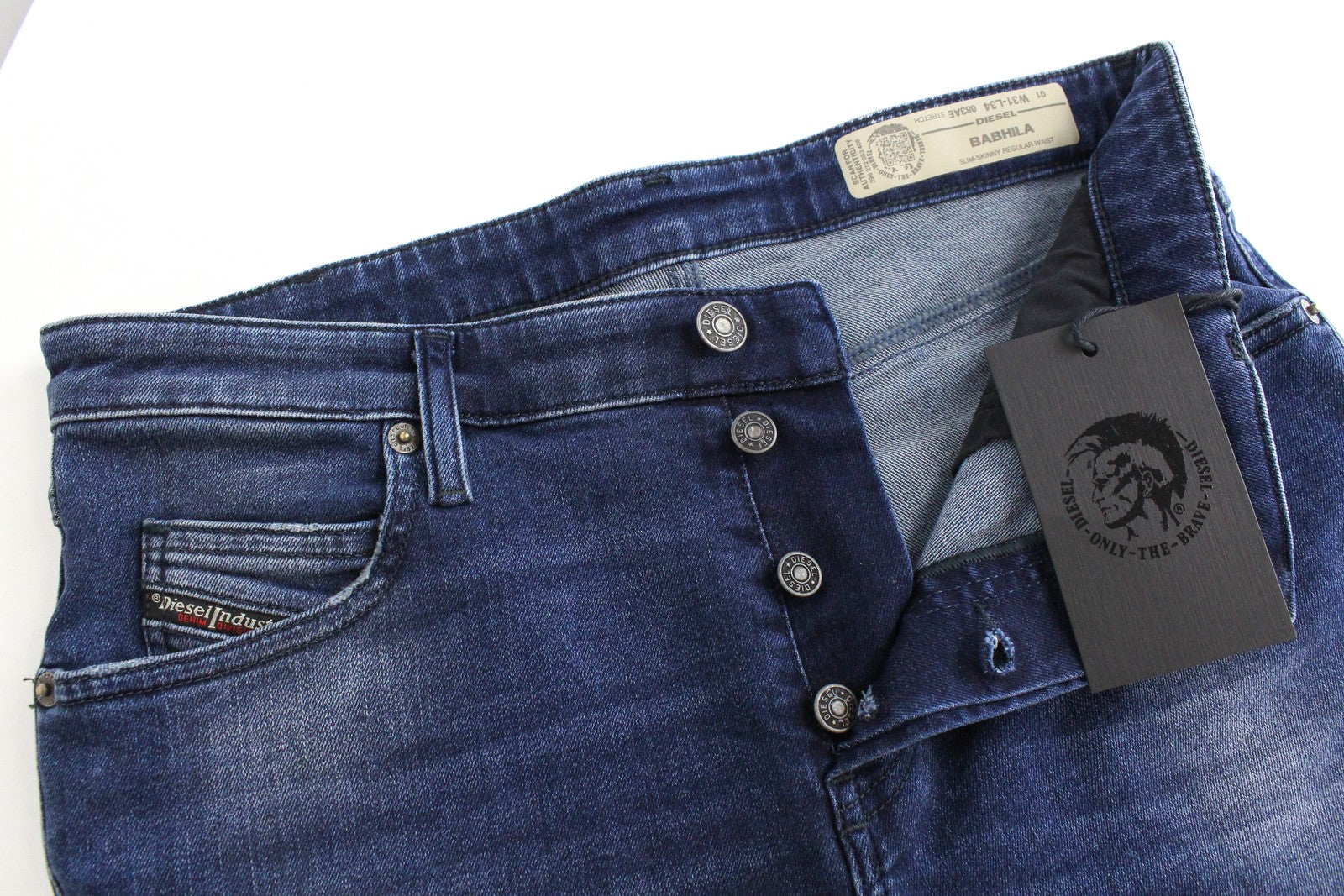 DIESEL Babhila 083AE moteriški tamsiai mėlyni aptempti džinsai W31/L34 