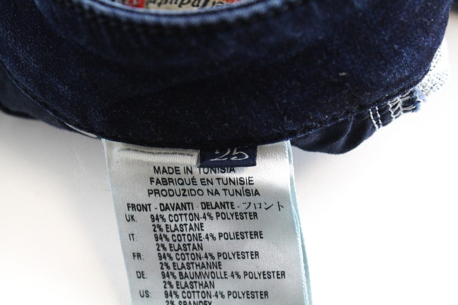 DIESEL Fayza-NE 0667A moteriškos W25 Boyfriend mėlynos Jogg džinsinės kelnės su užtrauktuku, žemu tarpkoju 