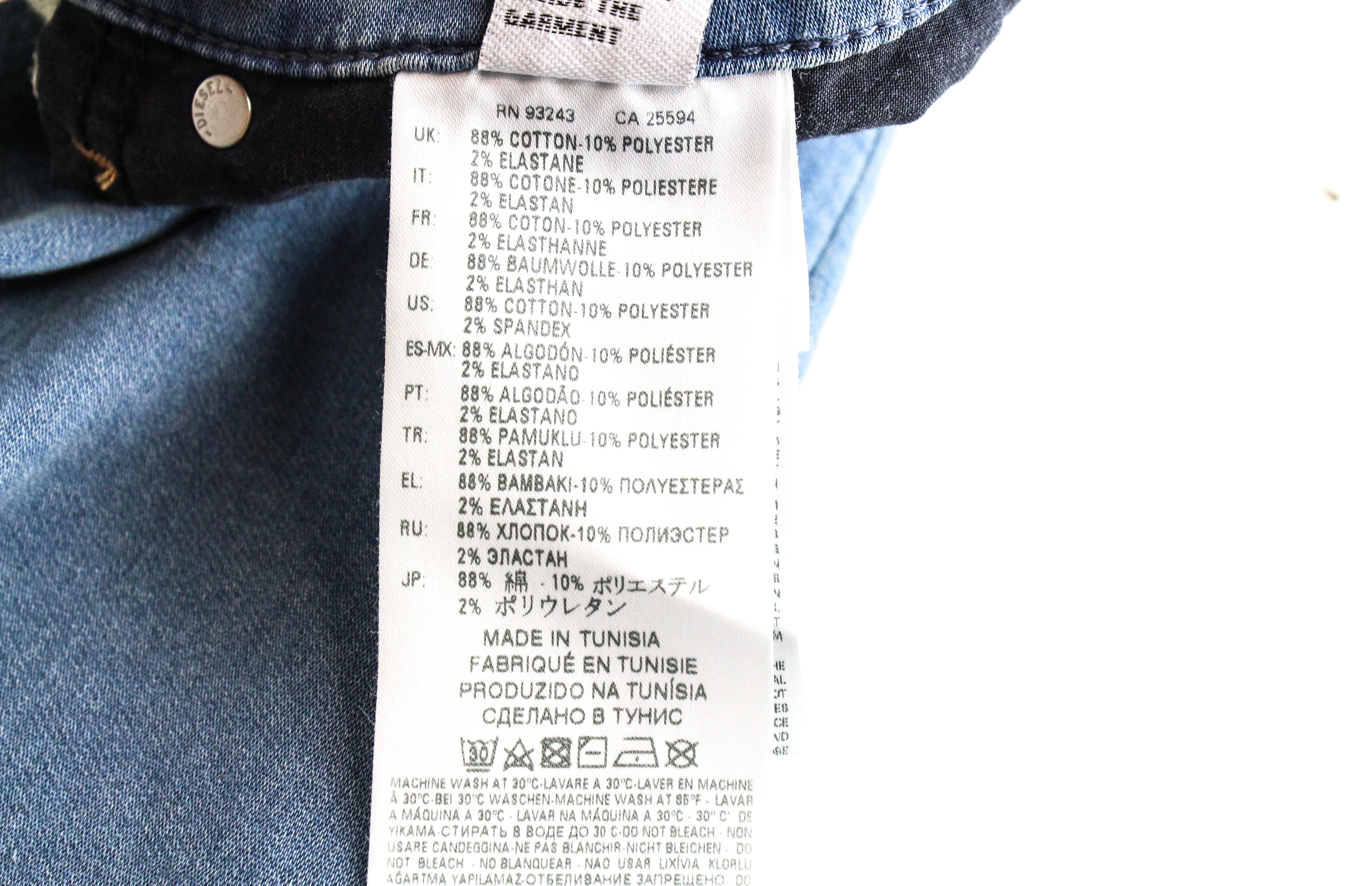 DIESEL Widee-NE 0699A moteriški W25 trumpi mėlyni tiesūs sportiniai džinsai 