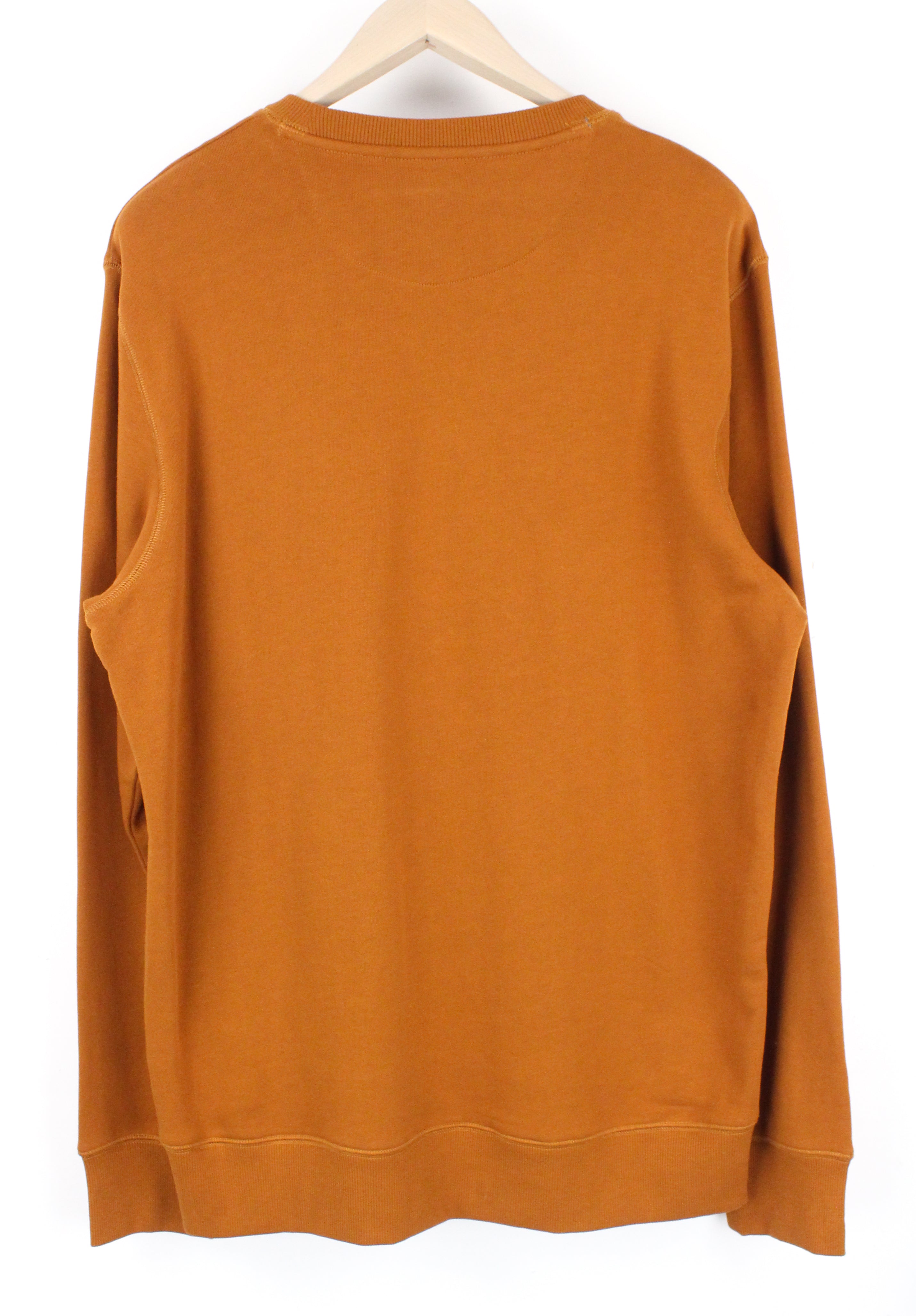 WRANGLER vyriškas M dydžio muskato spalvos vilnos džemperis su apvalia kaklo iškirpte ir logotipu 