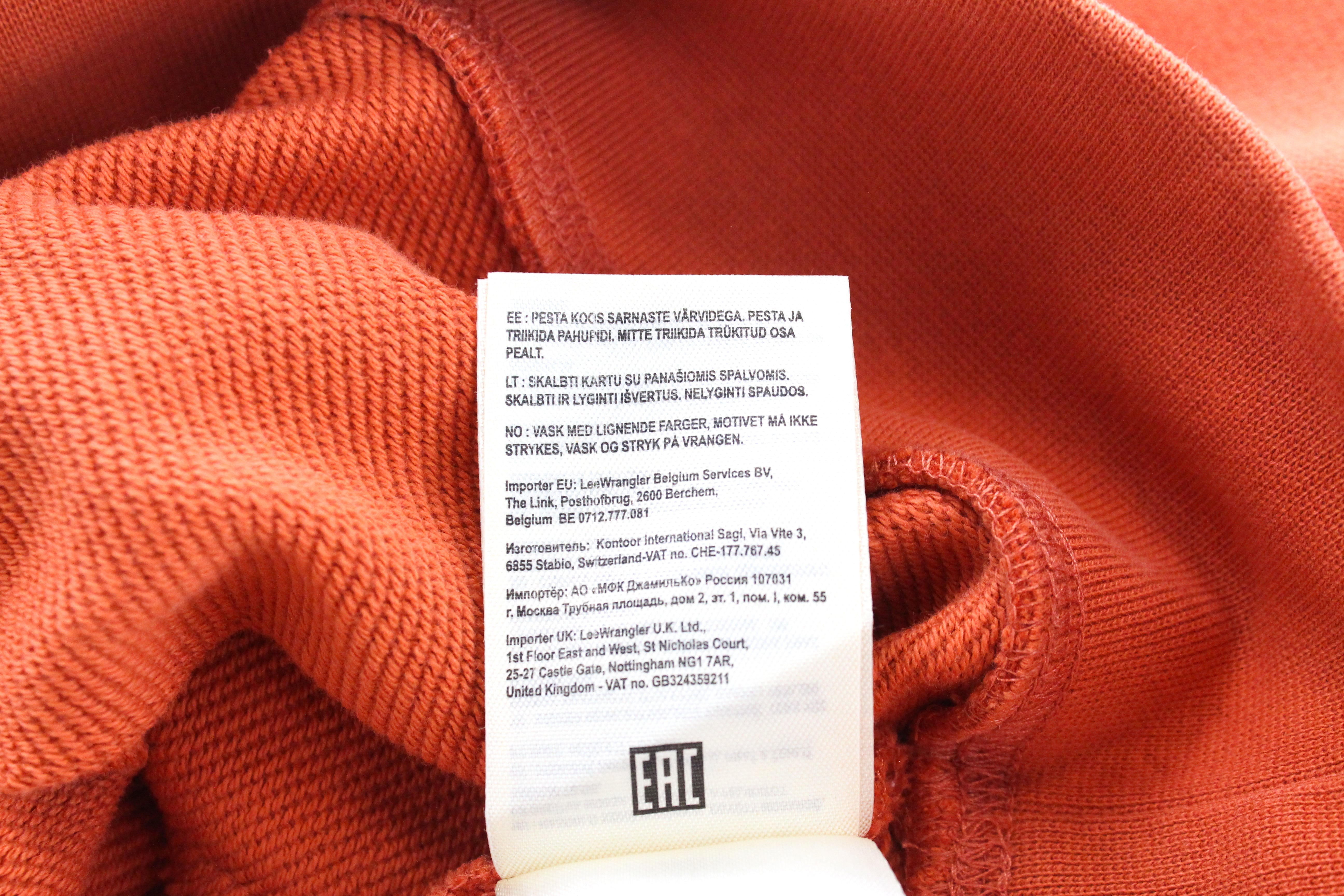 WRANGLER vyriškas oranžinis medvilninis flisinis megztinis su šūkiu ir gobtuvu, M dydžio, su logotipu ir spauda 