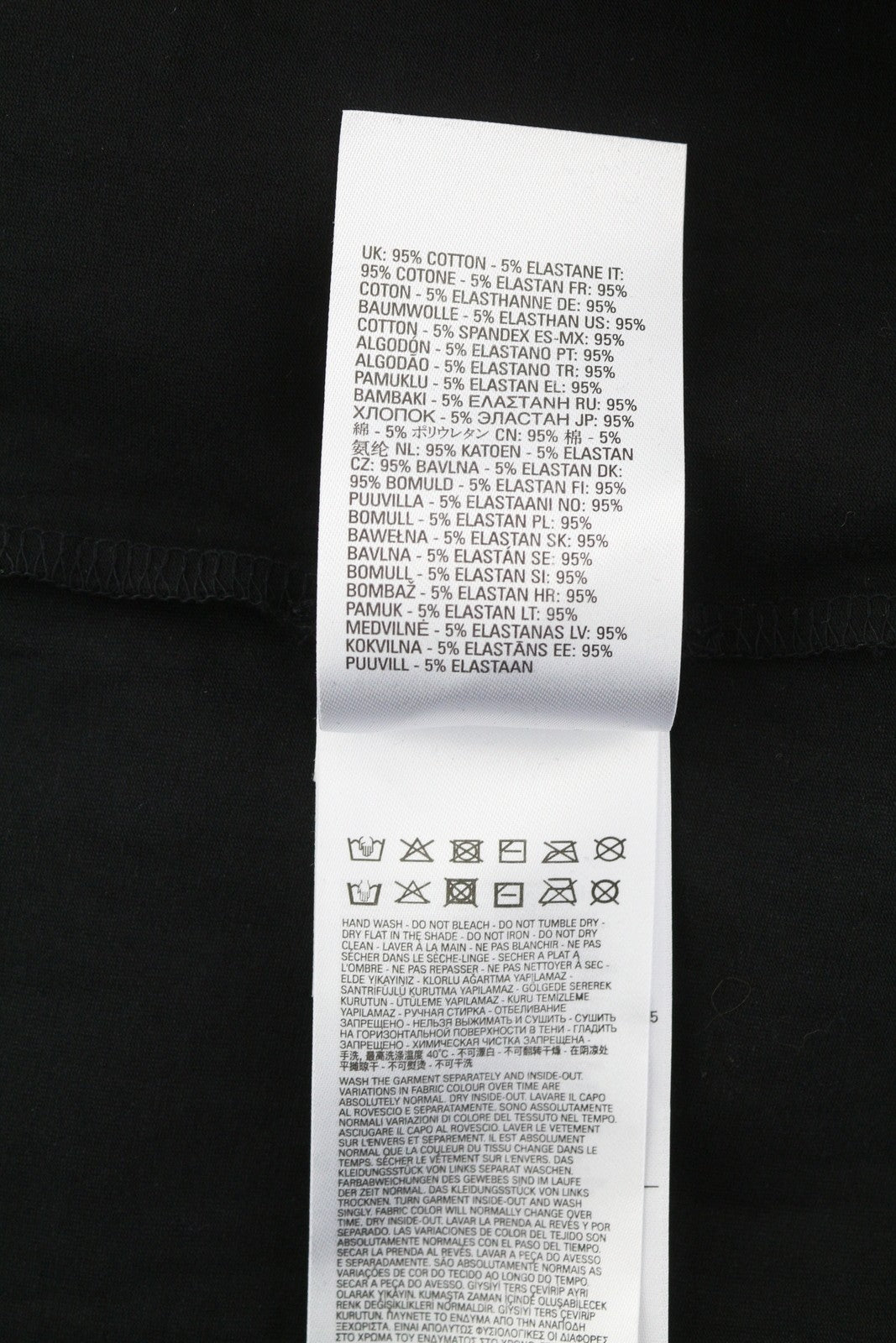 DIESEL T-Reg-Mon moteriški marškinėliai S, juodi, tamprūs, su logotipu ir apvalia kaklo iškirpte. Rekomenduojama kaina – 125 €.