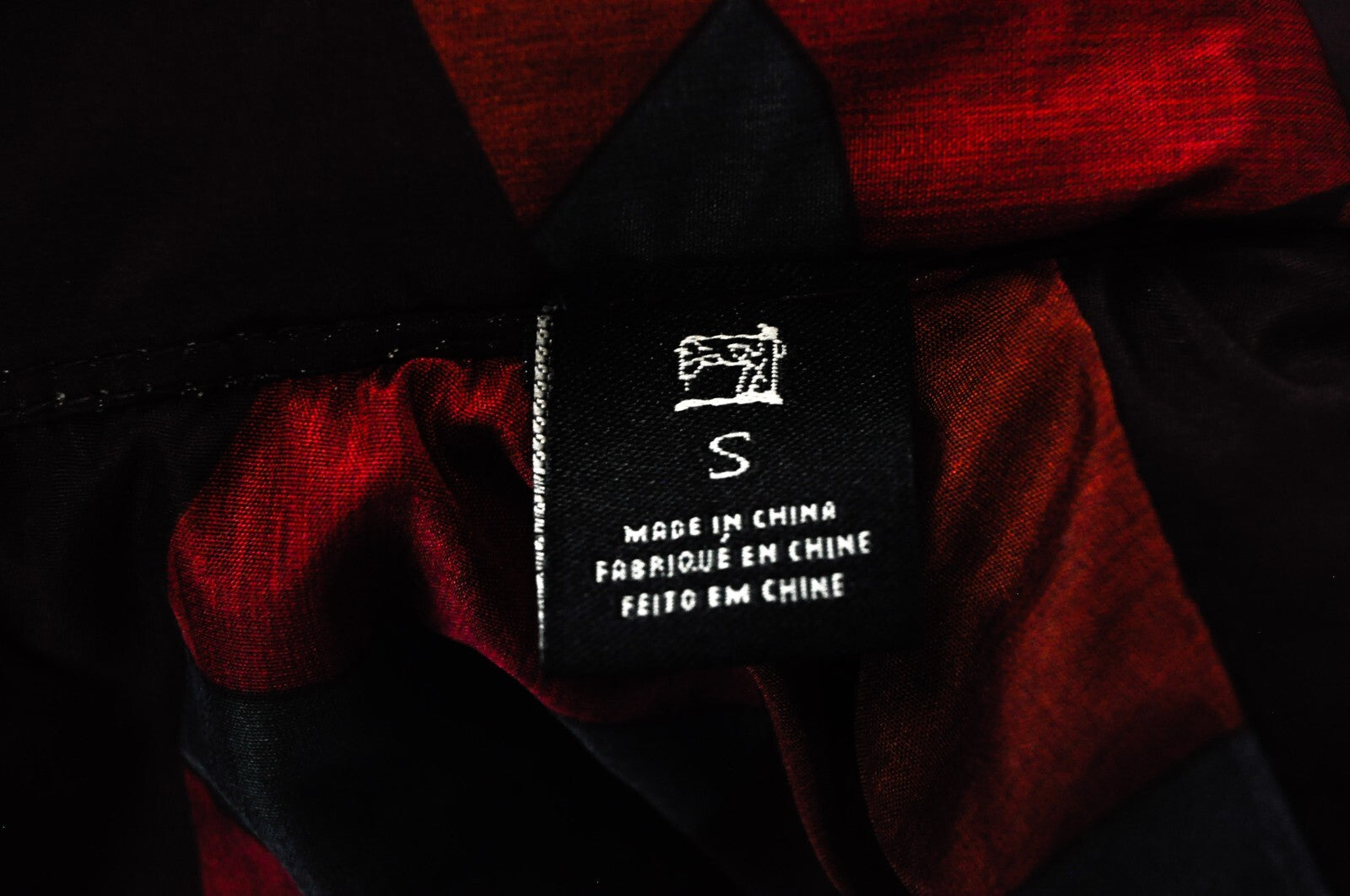 SCOTCH &amp; SODA vyriška striukė S, raudona, raštuota, dvipusė, dygsniuota, su spaudėmis 