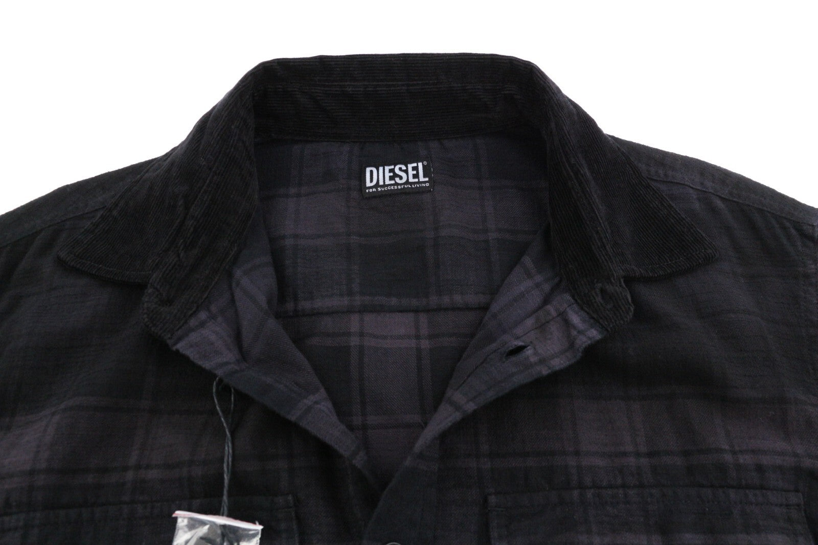 DIESEL S-Jess-Dip vyriški marškinėliai XL, rekomenduojama kaina – 150 €, flaneliniai languoti marškinėliai su sagomis ir užlopytinėmis kišenėmis.