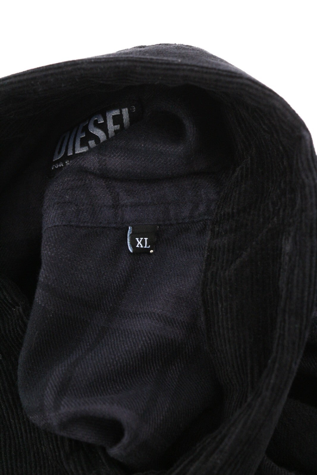 DIESEL S-Jess-Dip vyriški marškinėliai XL, rekomenduojama kaina – 150 €, flaneliniai languoti marškinėliai su sagomis ir užlopytinėmis kišenėmis.