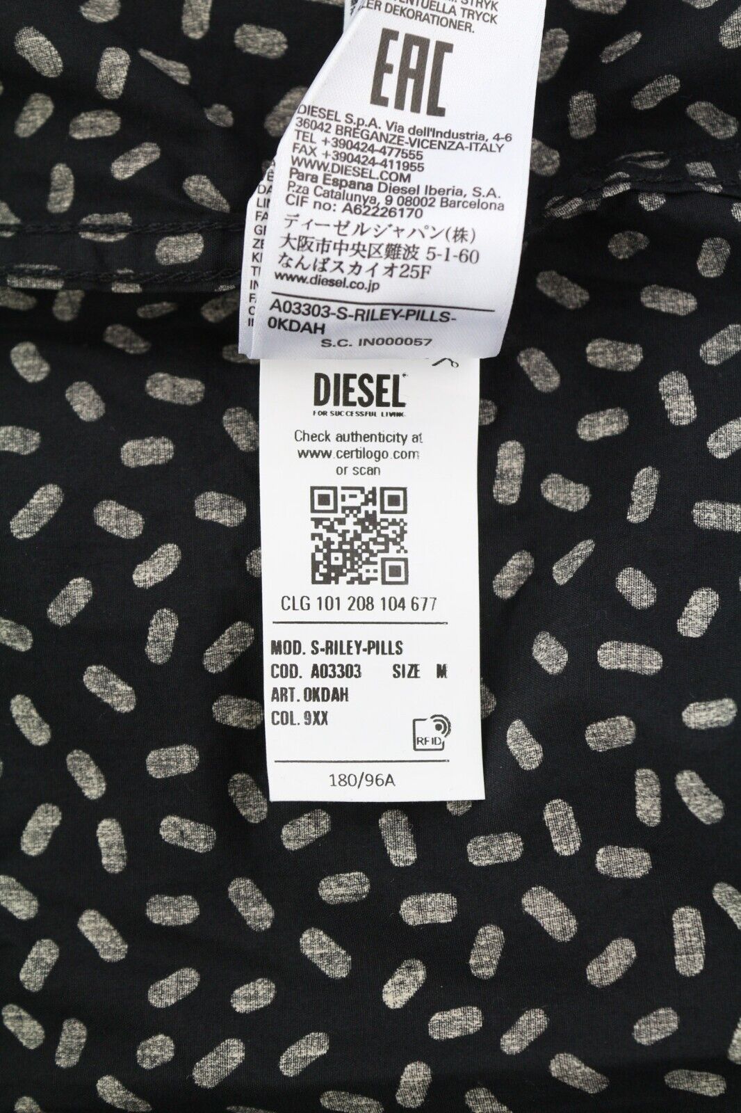 DIESEL S-Riley-Pills vyriški marškinėliai M raštuoti sagomis užsegami platėjančios apykaklės raštu RRP110