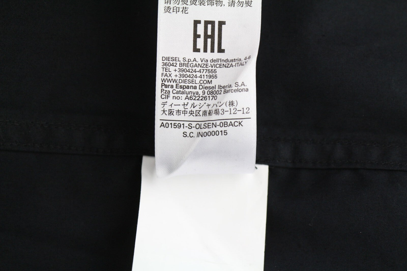 DIESEL S-Olsen vyriški marškinėliai L, juodi, paslėptomis sagomis, užlopytomis kišenėmis.