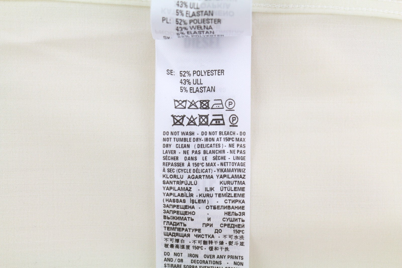 DIESEL S-Wooly vyriški marškinėliai XL dydžio vilnoniai marškinėliai su sagomis užsegamomis kišenėmis ir įpjauta apykakle. Rekomenduojama kaina – 195 €. 