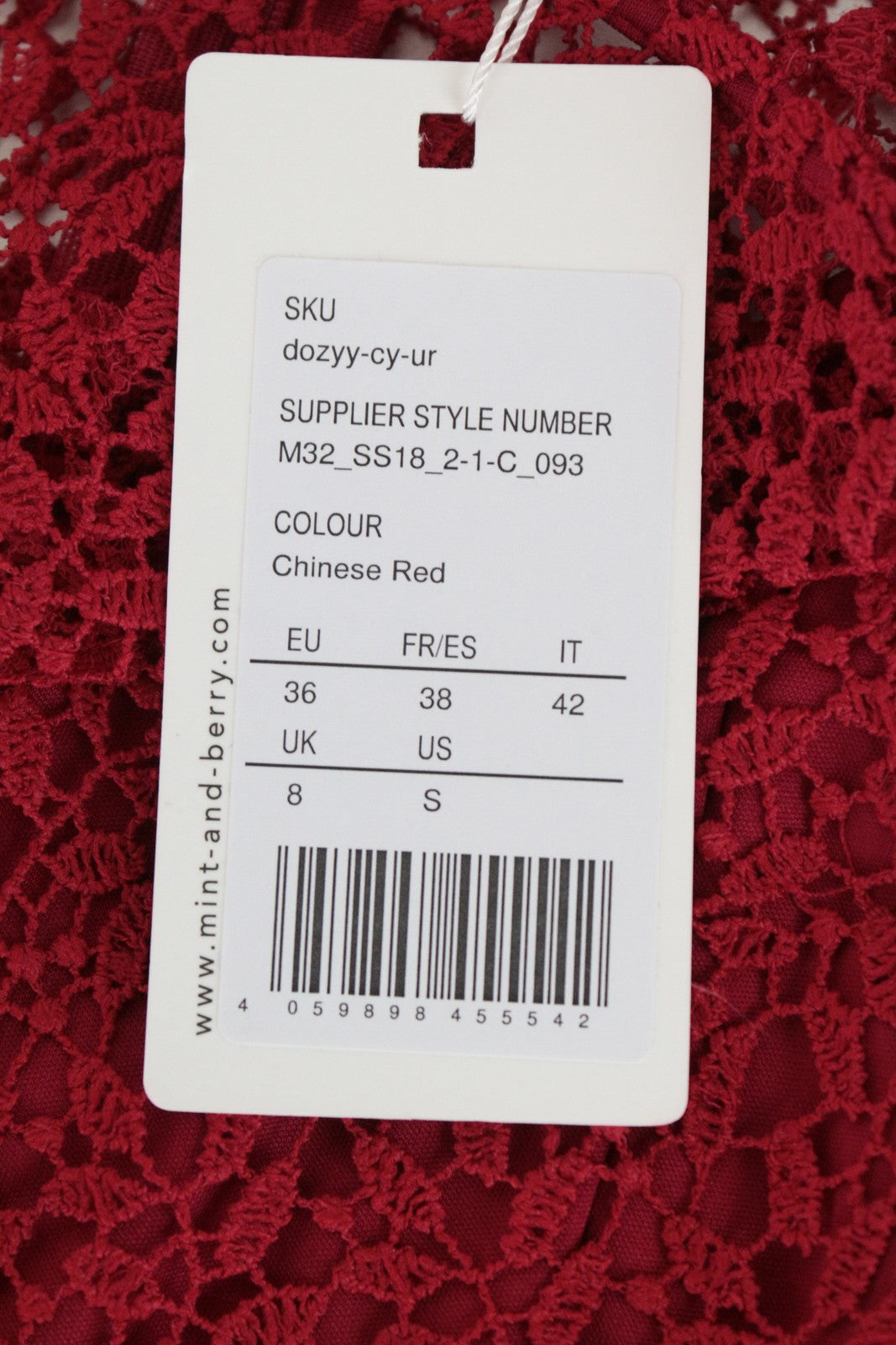 MINT &amp; BERRY moteriška suknelė UK8 raudona ilgomis rankovėmis, nėriniuota žemiau kelių, daugiasluoksnė 