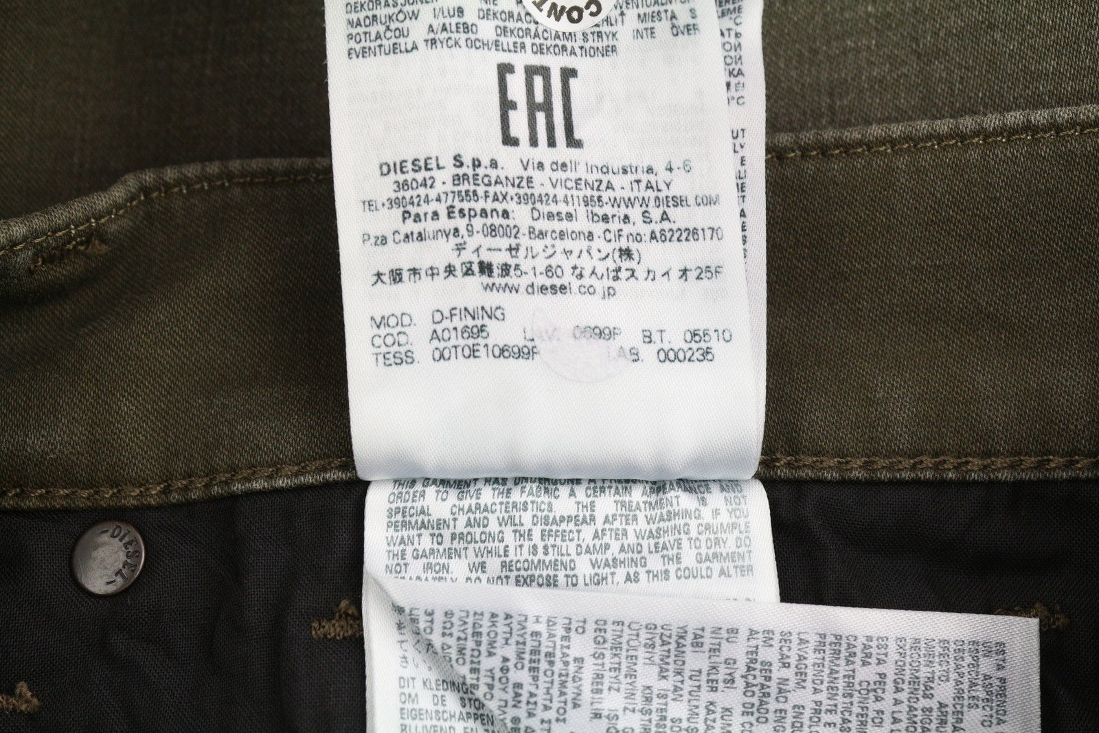 DIESEL D-Fining 0699P vyriški džinsai W30/L32 siaurėjantys tamprūs skalbti tamsiai rudi 