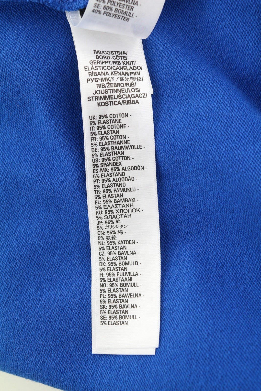 DIESEL S-Ginn-K25 vyriškas džemperis L dydžio, mėlynas, su apvalia apykakle priekyje, rekomenduojama kaina – 125 € 