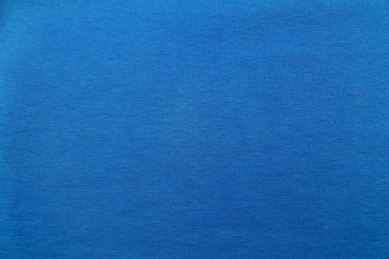 DIESEL S-Ginn-K25 vyriškas džemperis L dydžio, mėlynas, su apvalia apykakle priekyje, rekomenduojama kaina – 125 € 