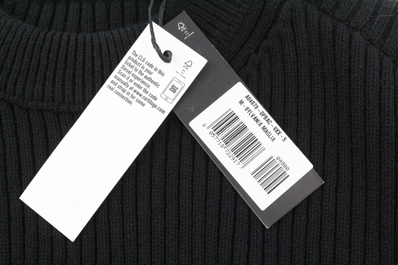 DIESEL M-Sylvania moteriškas megztinis S dydžio, juodas, vilnonis, megztas su diržu, iškirpte, rekomenduojama mažmeninė kaina – 195 € 