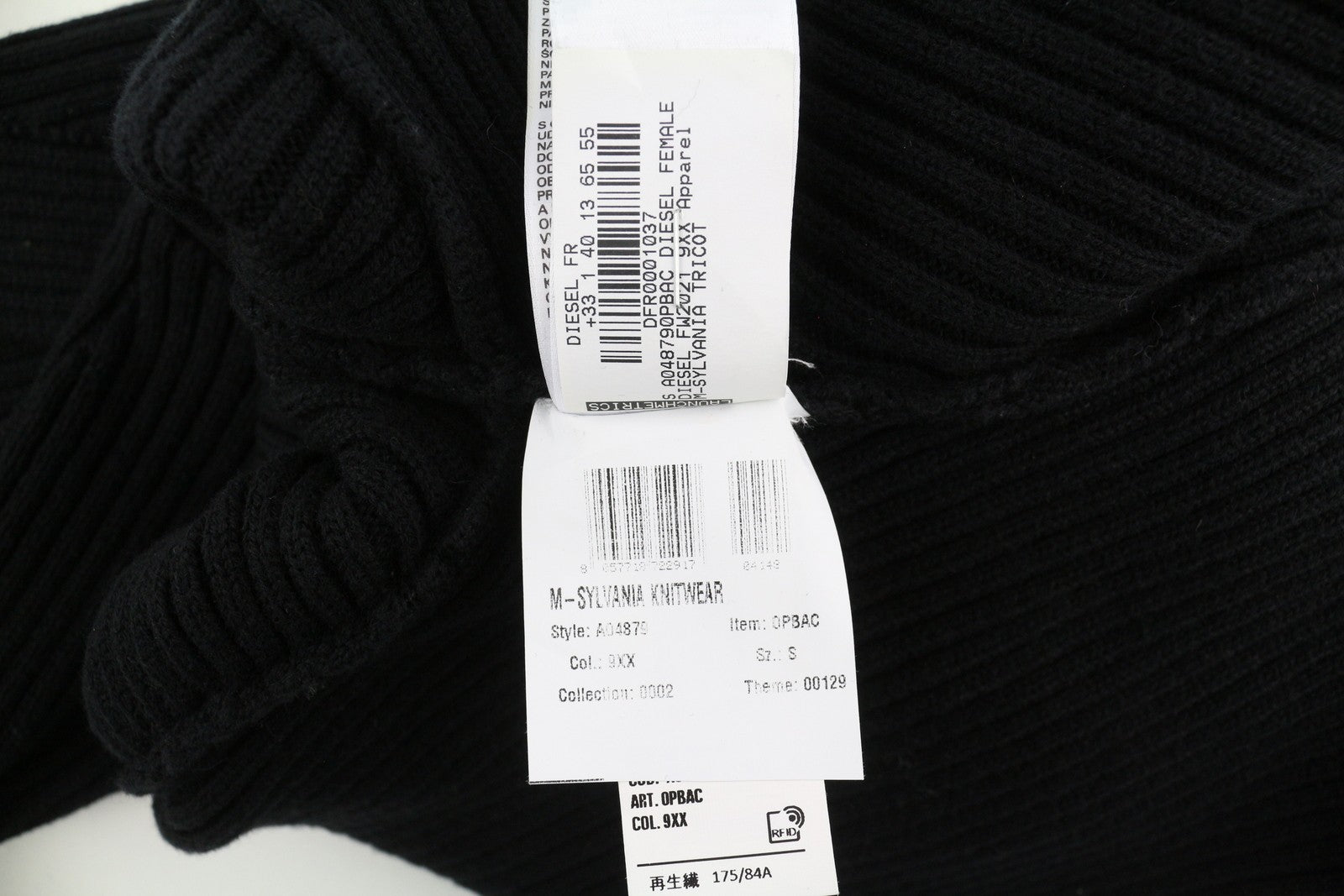 DIESEL M-Sylvania moteriškas megztinis S dydžio, juodas, vilnonis megztinis su diržu, iškirpte, rekomenduojama kaina – 195 € 