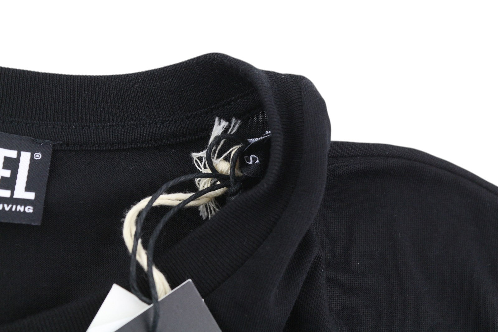 DIESEL T-Iny-B1 vyriški marškinėliai S juodi trikotažo tamprūs apvalios iškirptės marškinėliai trumpomis rankovėmis 