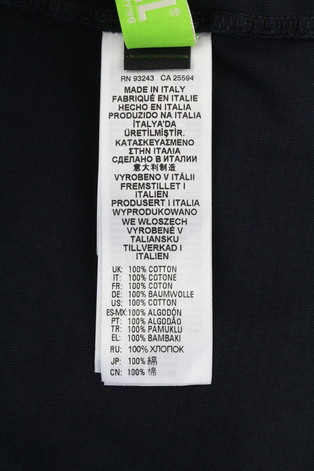 DIESEL T-Just-B84 vyriški marškinėliai S dydžio, juodi, trikotažiniai, tamprūs, apvalios apykaklės, rekomenduojama kaina – 150 € 