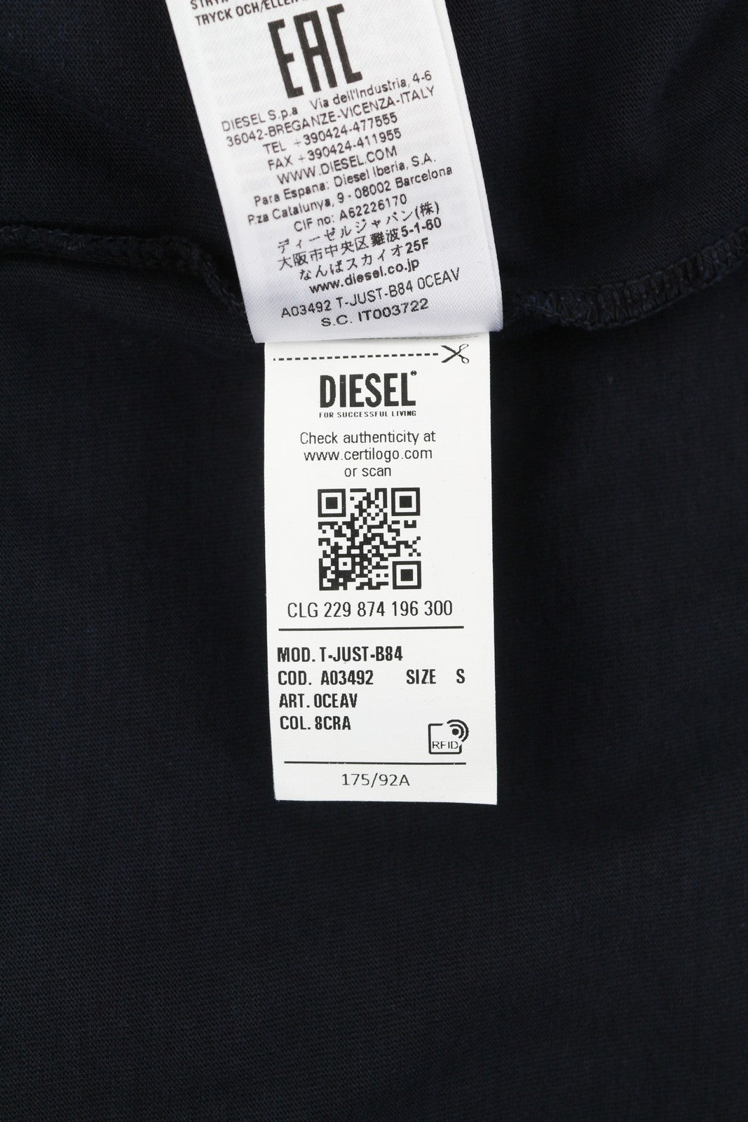 DIESEL T-Just-B84 vyriški marškinėliai S dydžio, juodi, trikotažiniai, tamprūs, apvalios apykaklės, rekomenduojama kaina – 150 € 