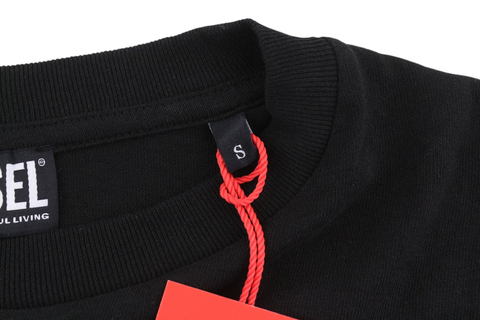 DIESEL T-Just-C15 vyriški marškinėliai S, juodi, tamprūs, apvalios iškirptės, trumpomis rankovėmis. 