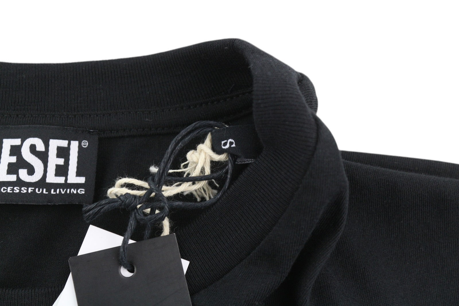 DIESEL T-Diegos-B6 vyriški marškinėliai S, juodi, tamprūs, siuvinėti, trumpomis rankovėmis. 