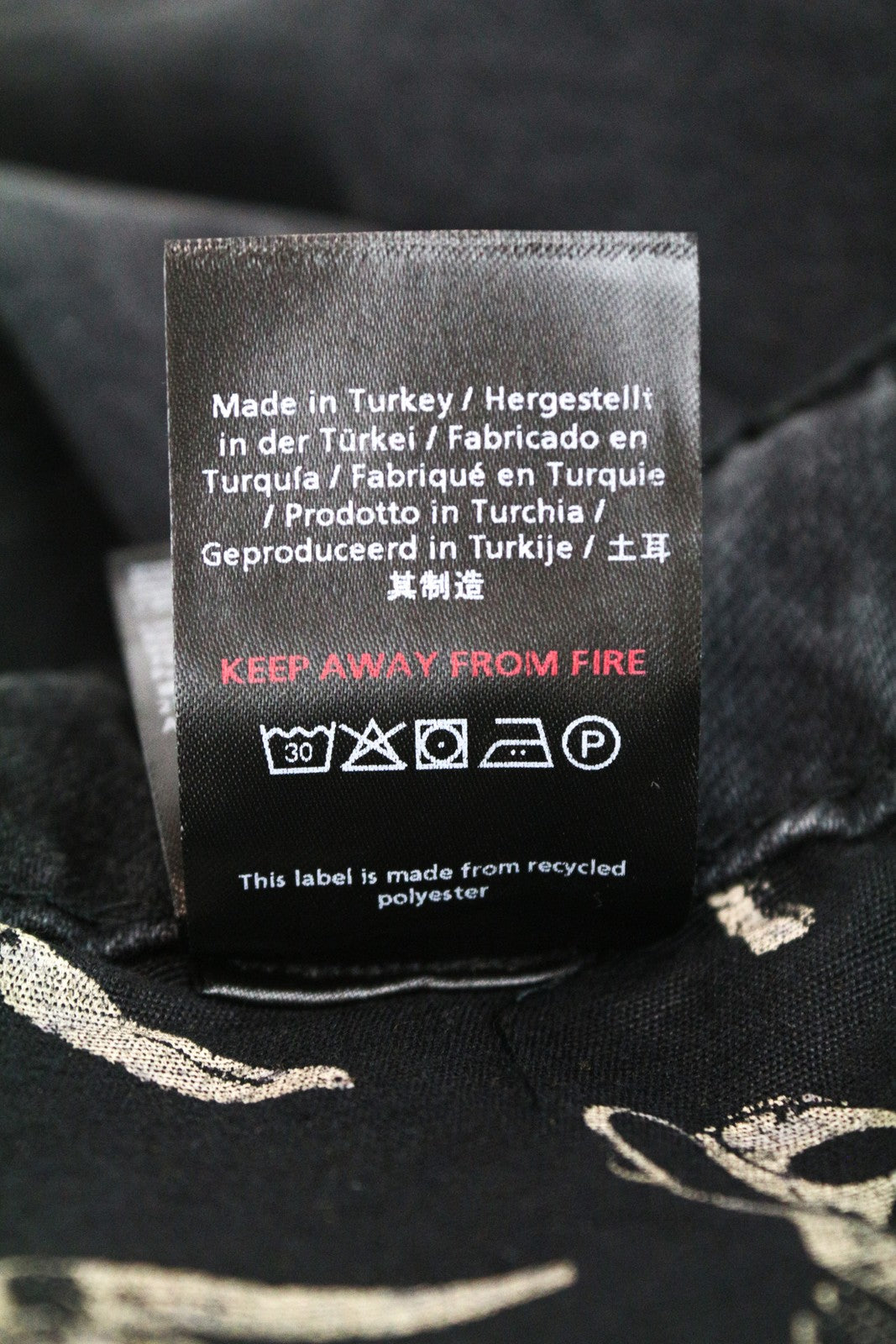 DENHAM Piper moteriškas sijonas W25 skalbtos juodos medvilnės mini džinsinis sijonas su 5 kišenėmis 