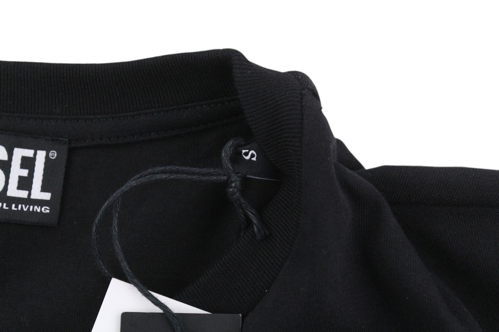 DIESEL T-Diegos-B3 vyriški marškinėliai M, juodi, tamprūs, apvalios iškirptės, trumpomis rankovėmis. 