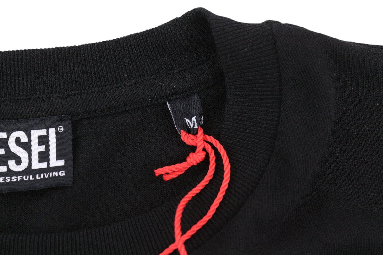 DIESEL T-Just-C15 vyriški marškinėliai M, juodi, trikotažiniai, tamprūs, apvalios iškirptės, trumpomis rankovėmis. 