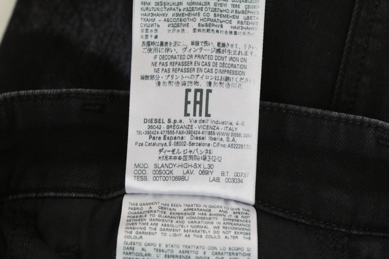 DIESEL Slandy-High-SX 069IY moteriški džinsai W26/L30 su džinsinio audinio raštu, itin aptempti 