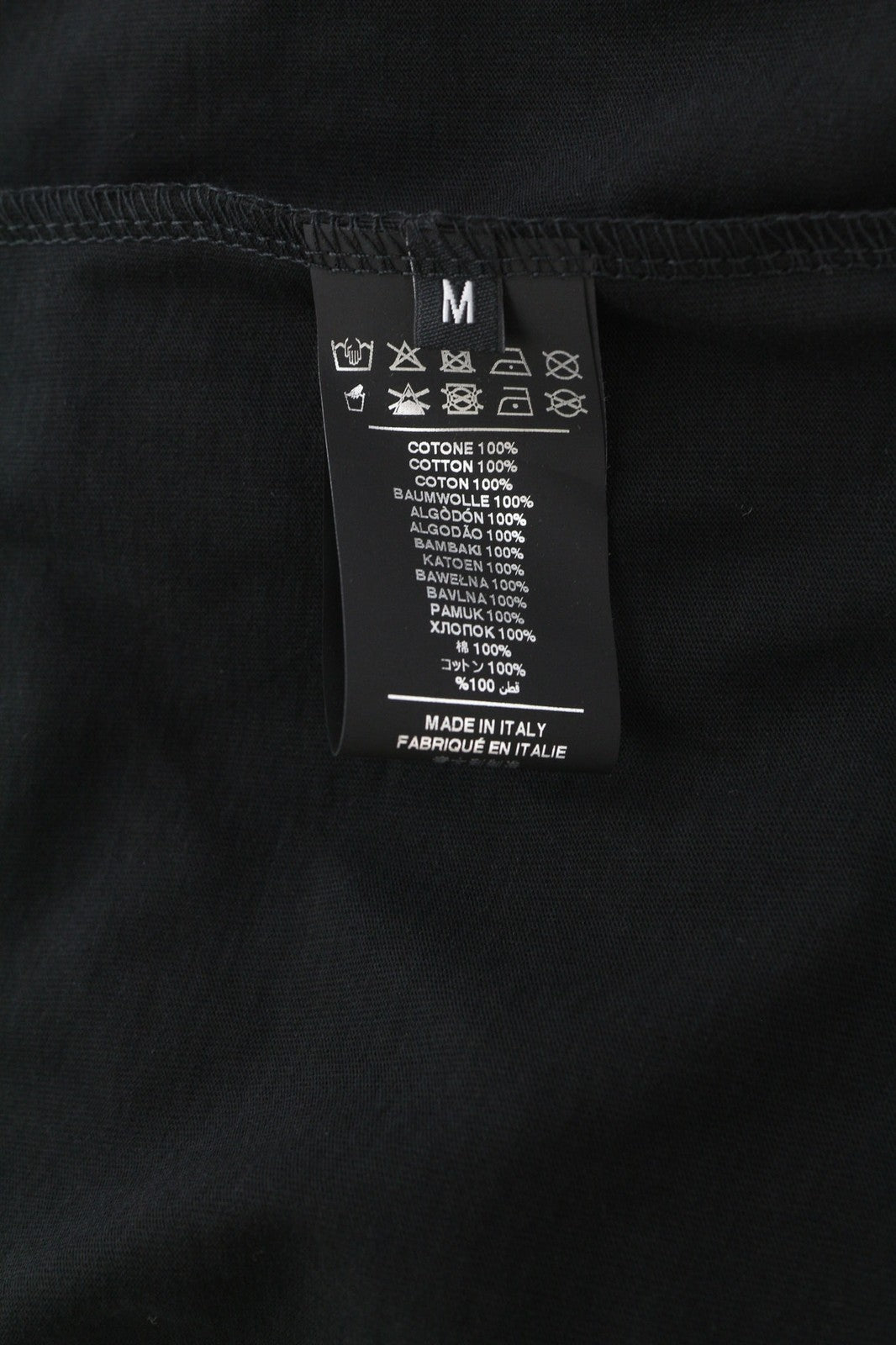 JOHN RICHMOND vyriški marškinėliai M, juodi, trumpomis rankovėmis, apvalia apykakle, su raštu, visiems metų laikams 