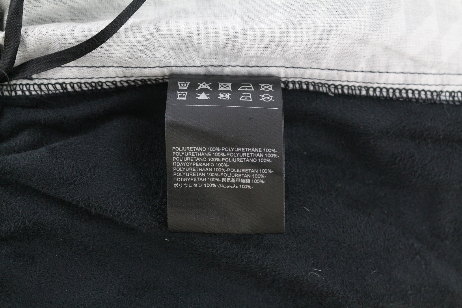 JOHN RICHMOND moteriškas pilkas dirbtinės odos sagomis užsegamų drabužių komplektas S, 2 vnt. 