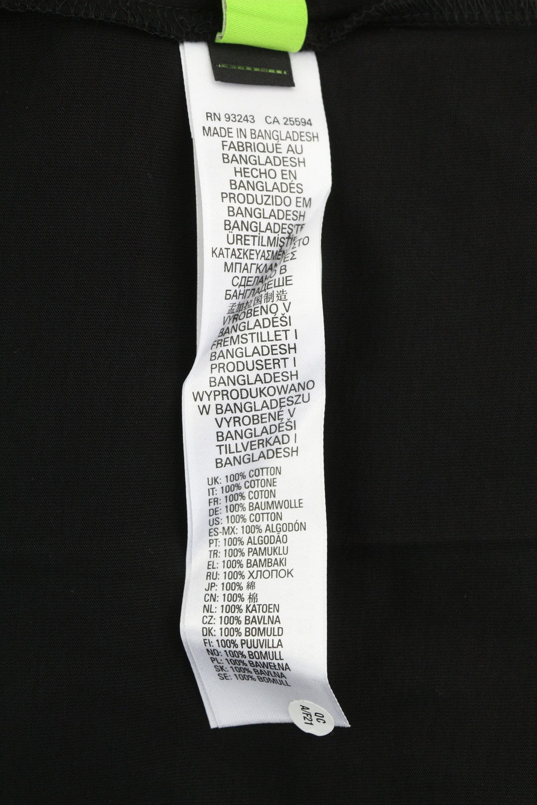 DIESEL T-Diegos-K21 vyriški marškinėliai S, juodi, tamprūs, trumpomis rankovėmis, su logotipu priekyje.