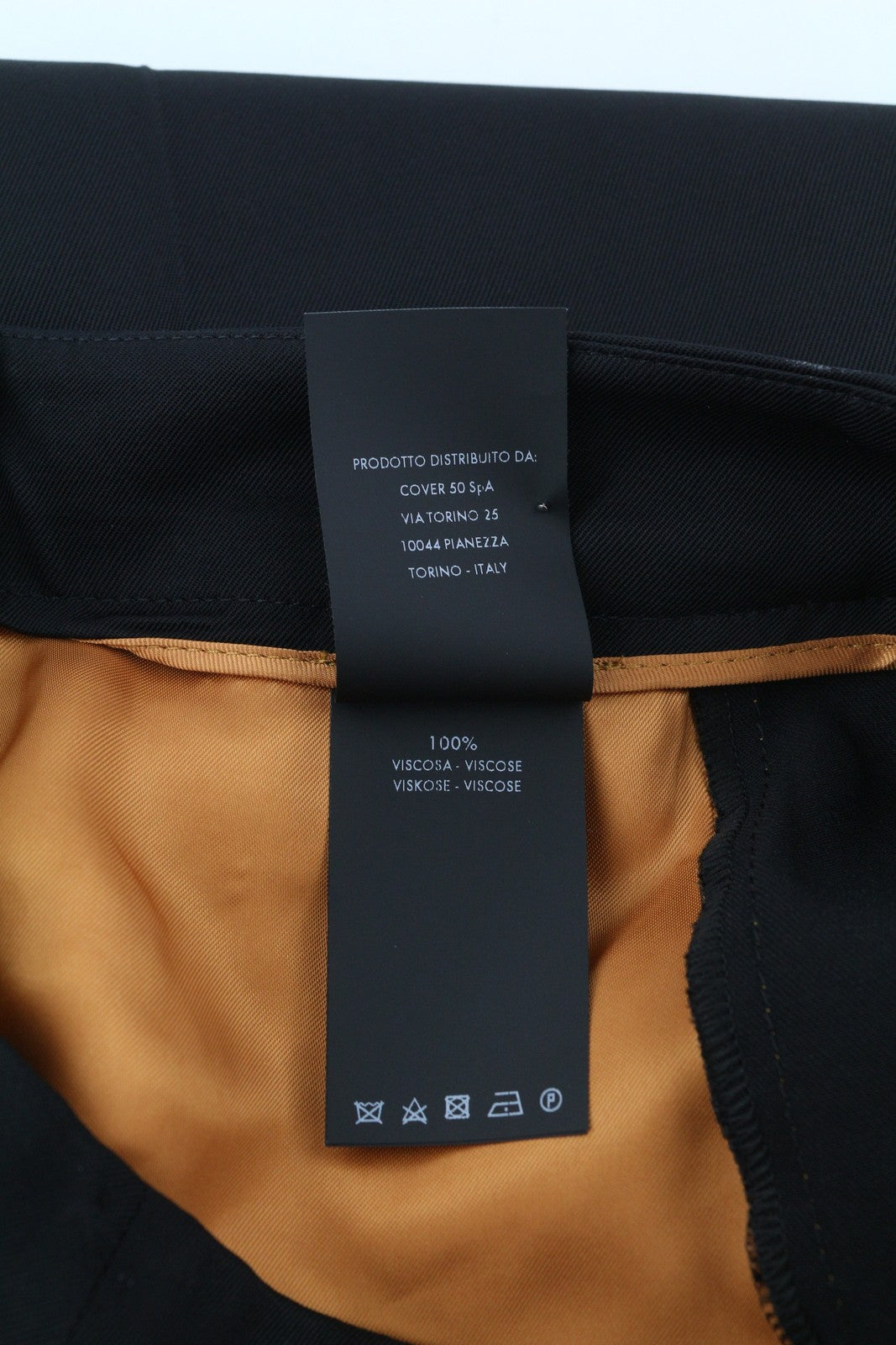 PT TORINO Mia moteriškos kelnės 46 juodos aukštu juosmeniu platėjančiomis kojomis su užtrauktukais ir kišenėmis ties skverneliais 