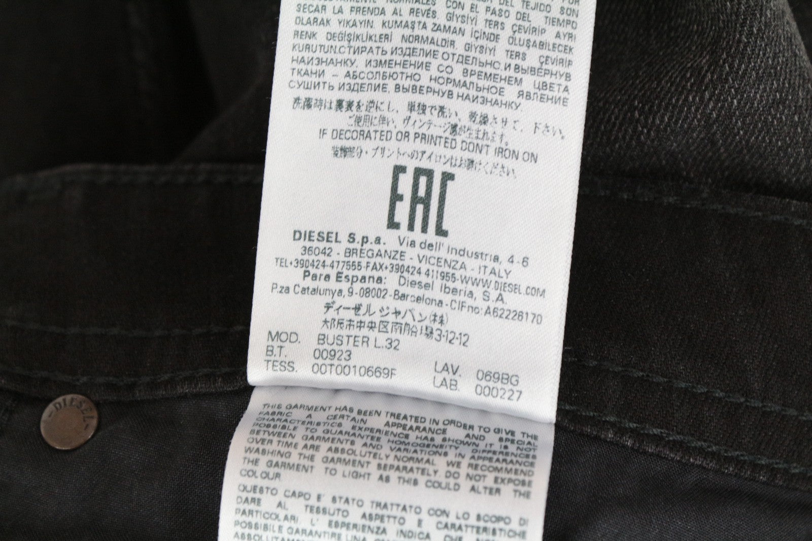 DIESEL Buster 069BG vyriški džinsai W28/L32 išblukintas plonas siaurėjantis tamprus kirpimas džinsinis audinys 