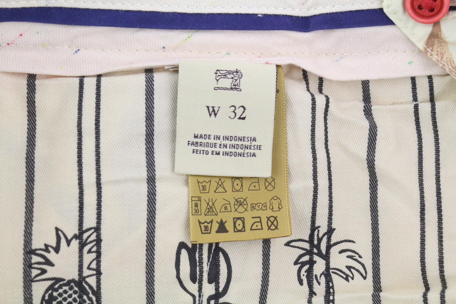 SCOTCH &amp; SODA vyriški šortai W32 Chino su spalvingais lapų raštais, kišenėmis ir logotipu. Laisvalaikio stiliaus.