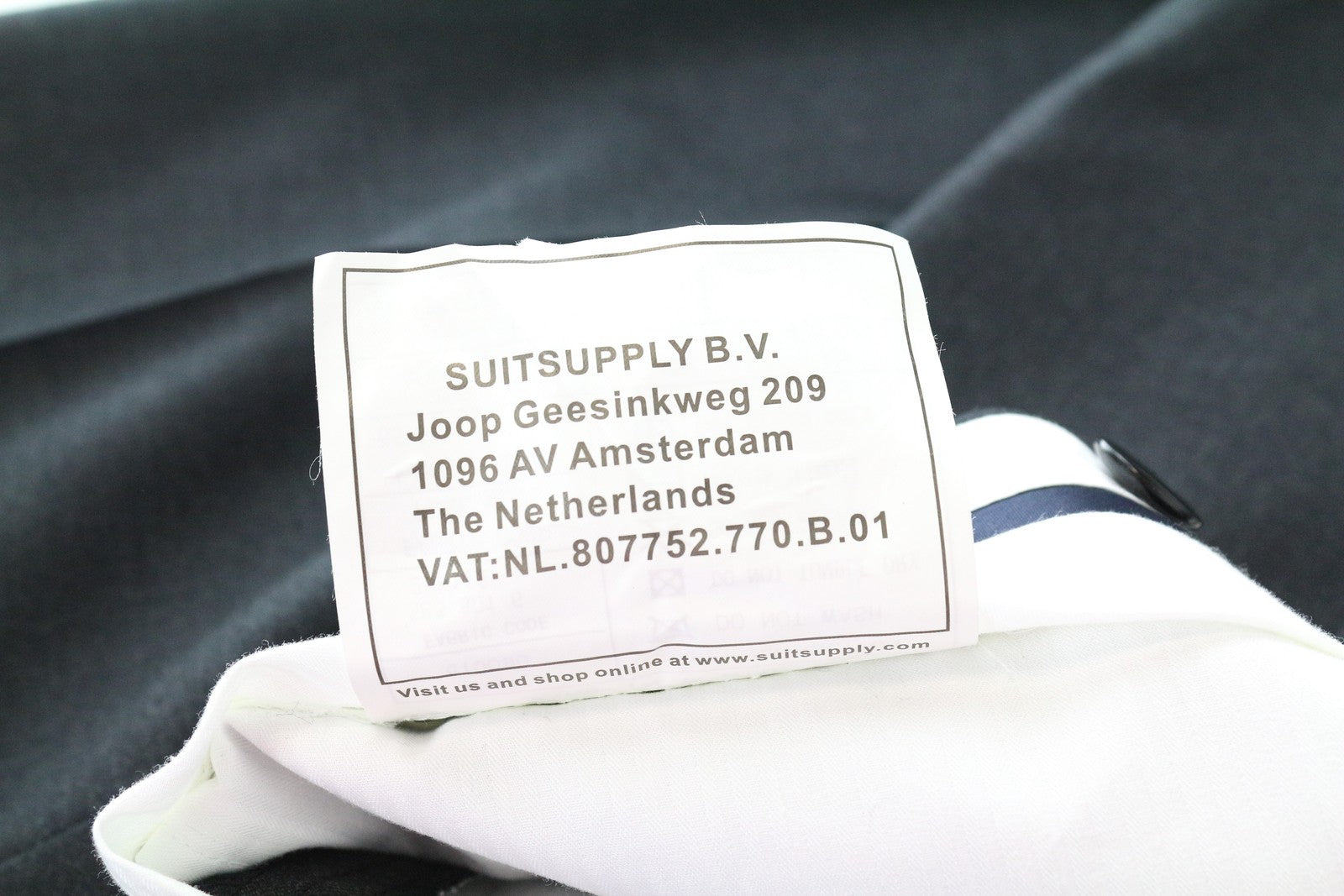 SUITSUPPLY Classic Trousers ~W35/L28 Mens Dark Grey Pleated Wool Lined