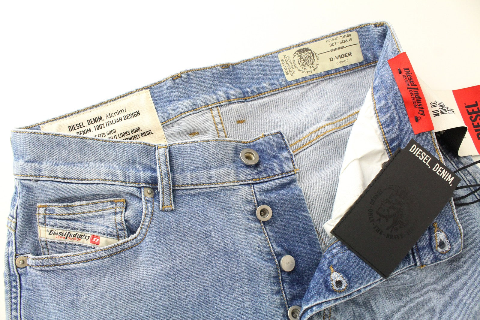 DIESEL D-Vider 081AL vyriški W29/L30 skalbti tamprūs morkų kirpimo mėlyni džinsiniai batai 