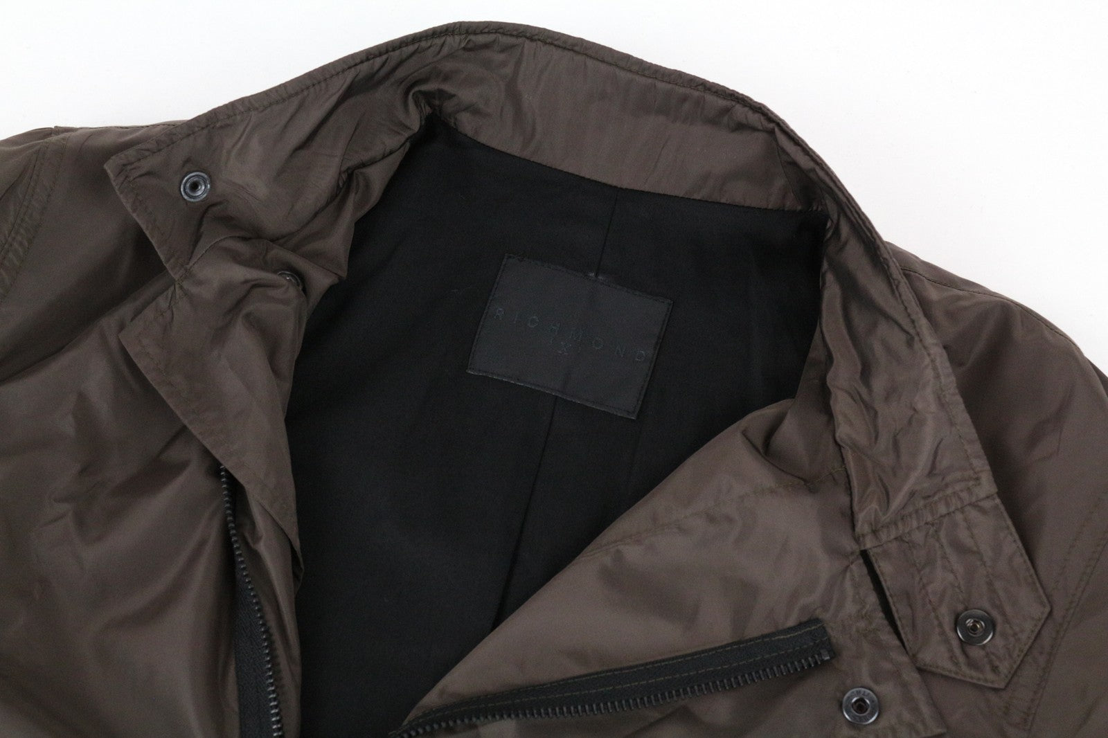 RICHMOND vyriška striukė 48 ruda, trumpa, nailono, su kišenėmis ir apykakle 