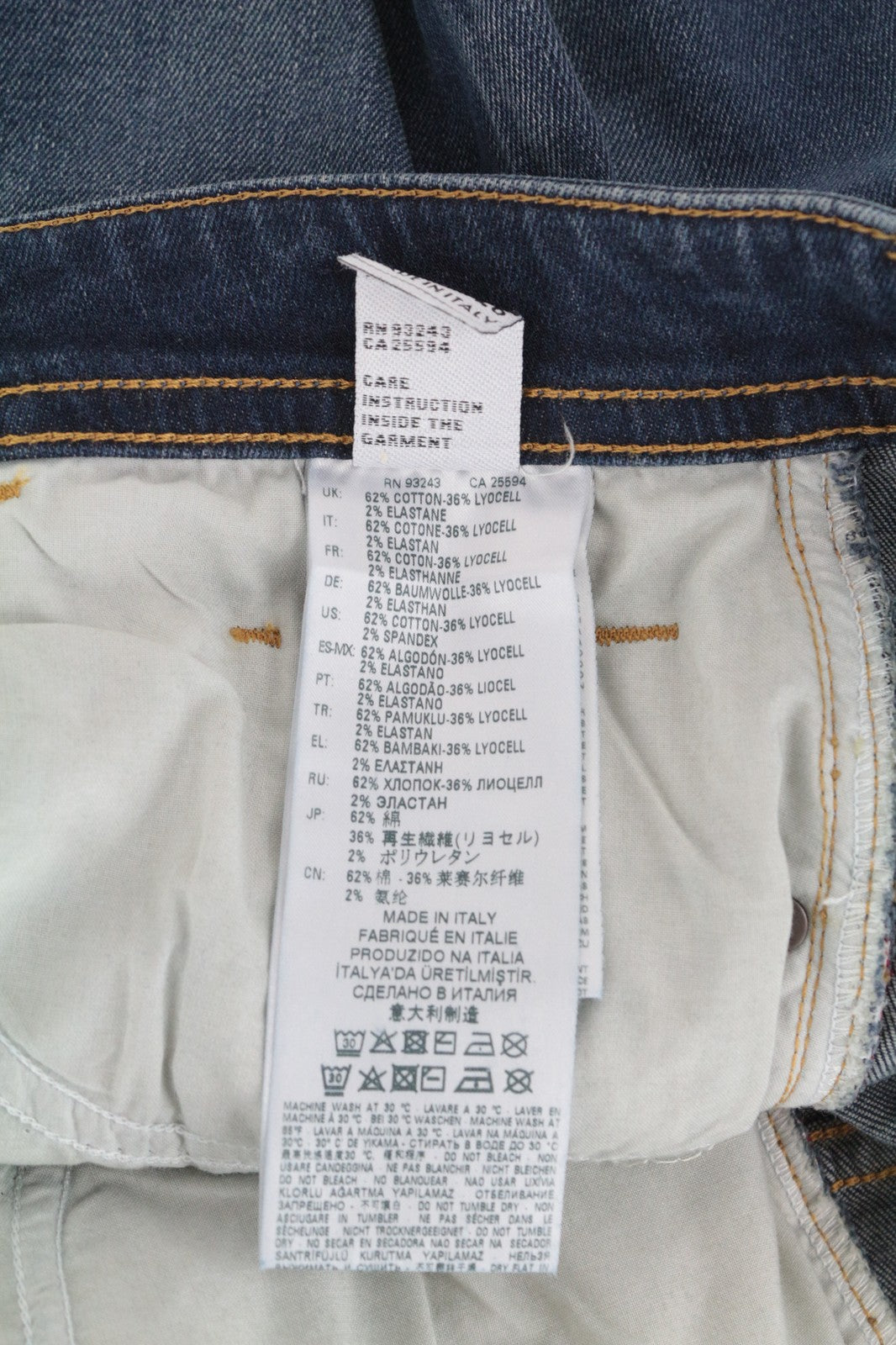 DIESEL Thommer 083AD vyriški W26/L32 mėlyni, aptempti, išblukinto kirpimo džinsai 