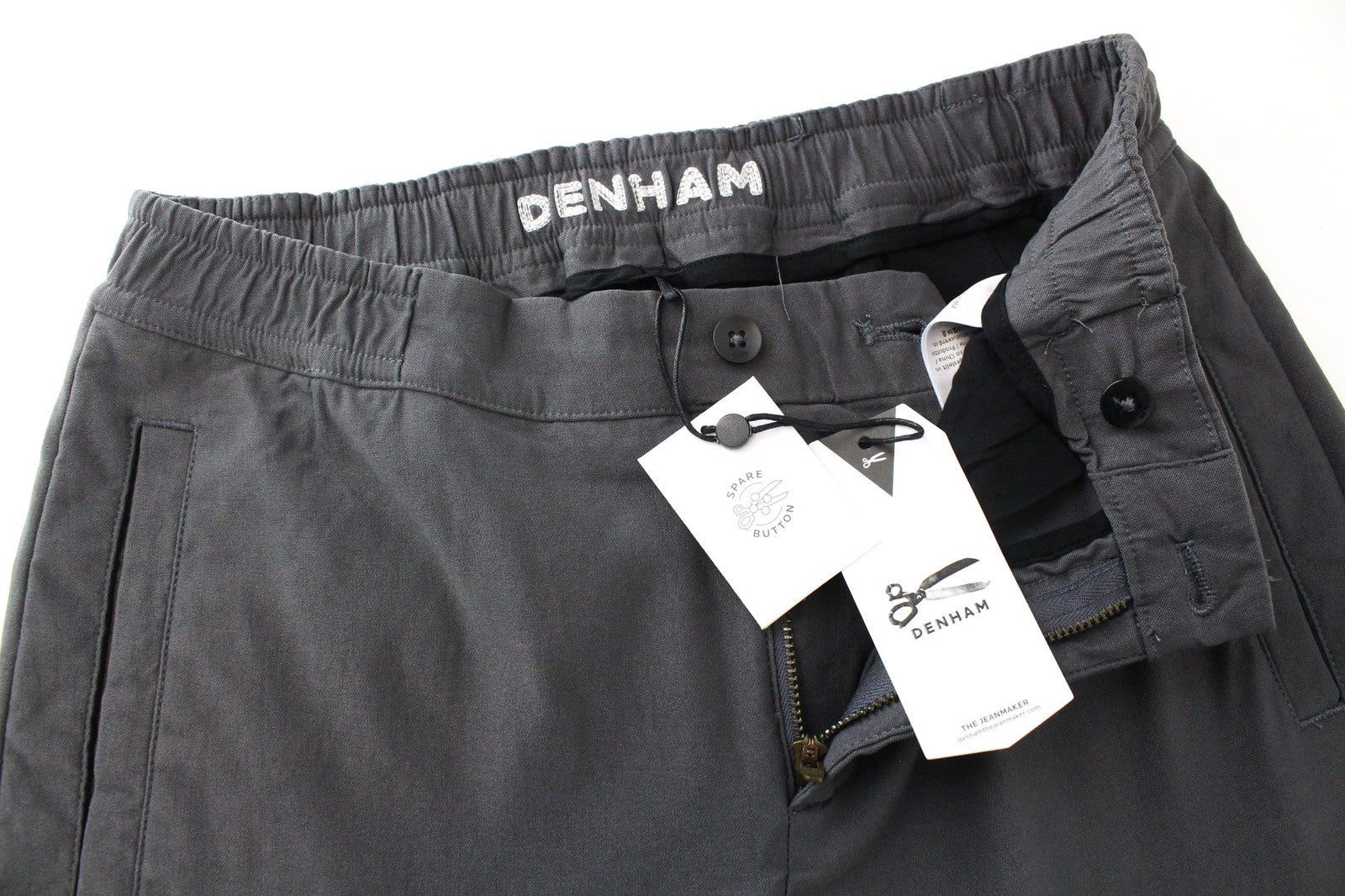 DENHAM Preston moteriškos S dydžio klasikinės chino kelnės su užtrauktuku, tampriu, pilkos spalvos 