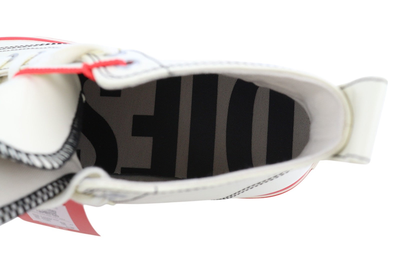 DIESEL S-Athos Mid vyriški sportbačiai, 44,5 dydžio, su dengta danga, RRP 175 €, migdolų nosis 