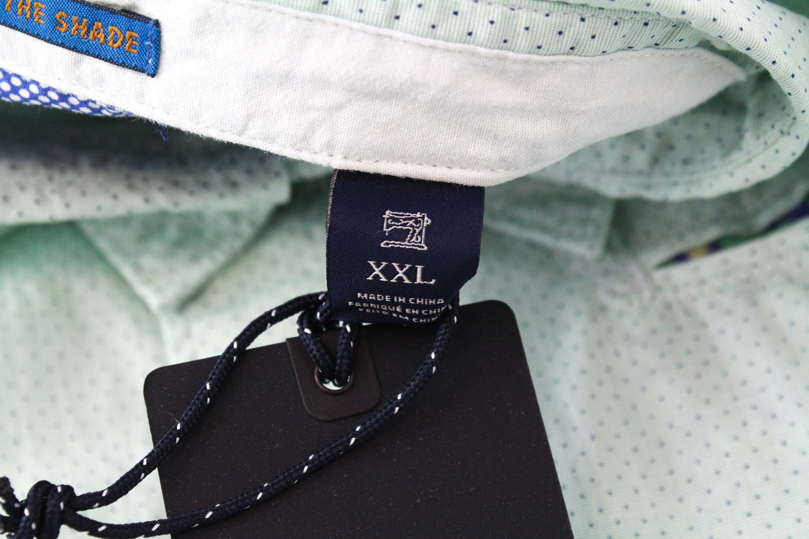 SCOTCH &amp; SODA vyriški 2XL dydžio žali marškinėliai su taškeliais ir sagomis užsegama kišeninė nosinaitė. 