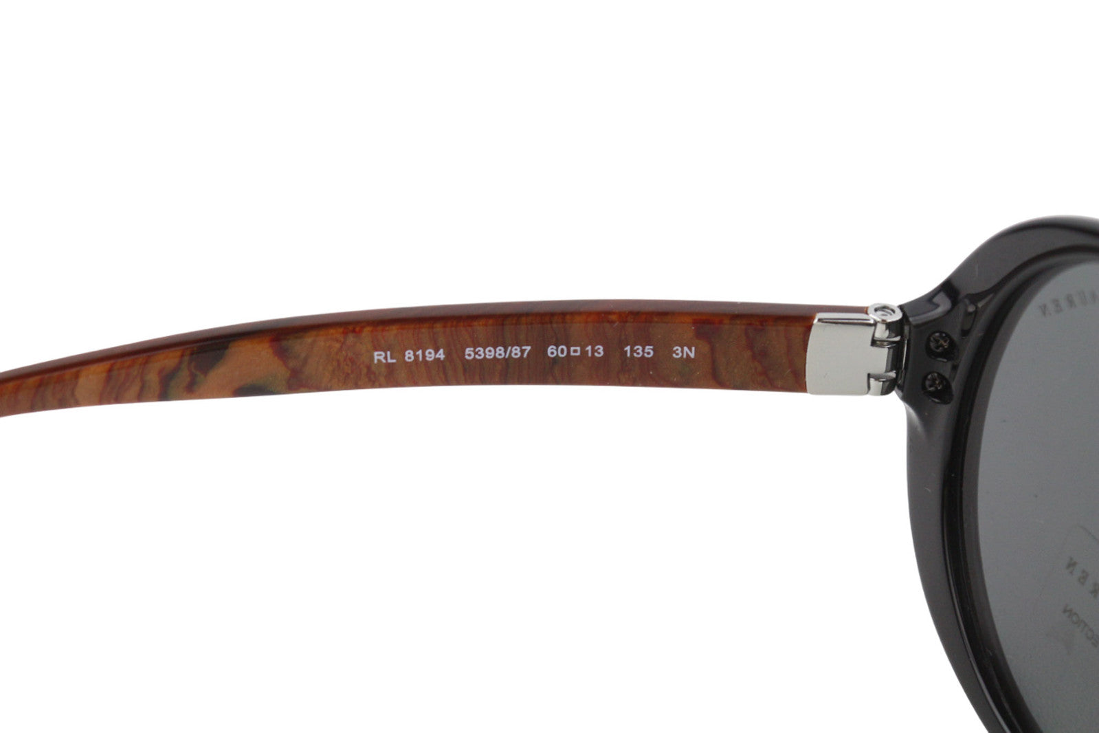 RALPH LAUREN moteriški akiniai nuo saulės 0RL8194 su blizgia juoda spalva, apsauga nuo UV spindulių, rekomenduojama mažmeninė kaina – 160 € 