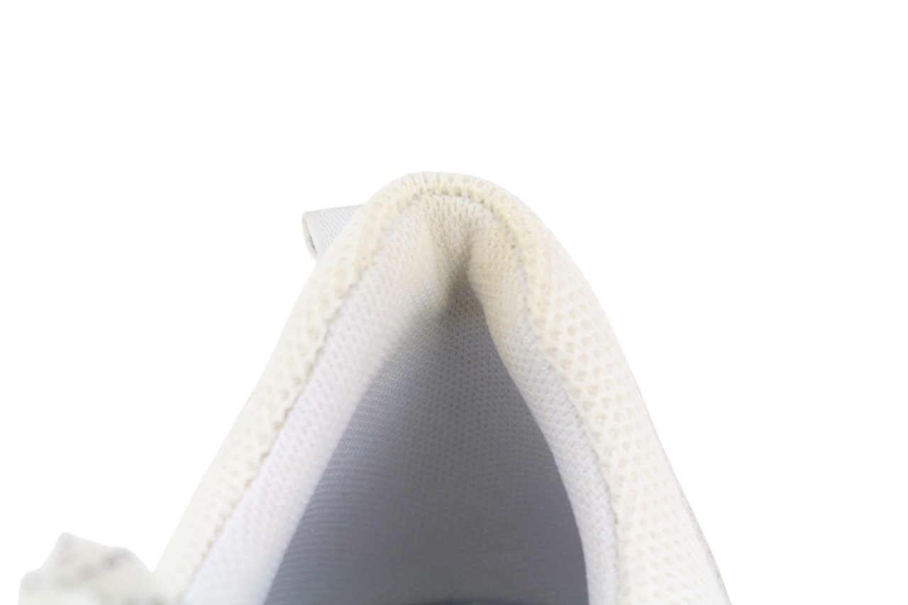 TIMBERLAND A219C moteriški sportbačiai, EU40, UK7, balti, migdolų spalvos, žemakulniai sportbačiai su raišteliais. 