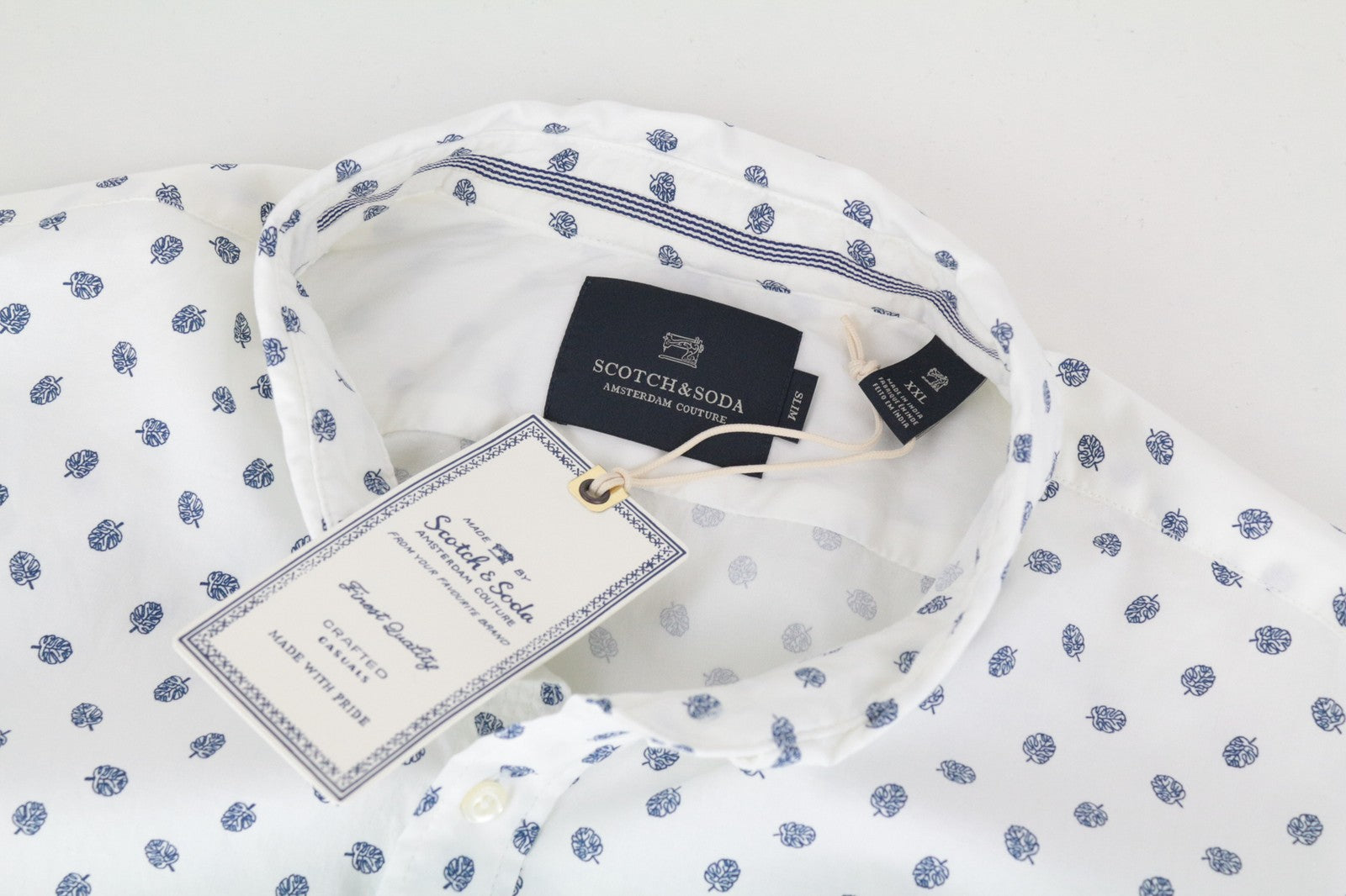 SCOTCH &amp; SODA vyriški marškinėliai, 2XL, lapų raštu, išskleista apykakle, laisvalaikio stiliaus. 