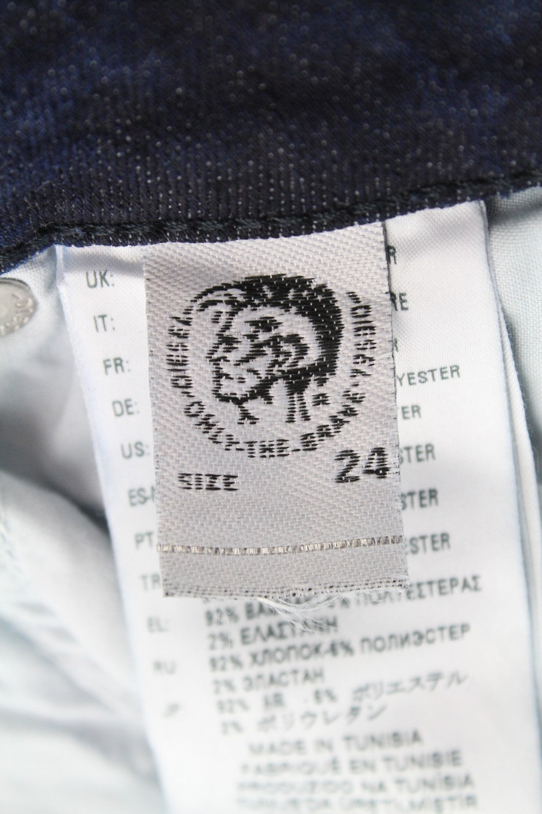 DIESEL Gracey 0687E Women's W24/L32 Low Waist Slim Skinny Girls Jeans Distressed