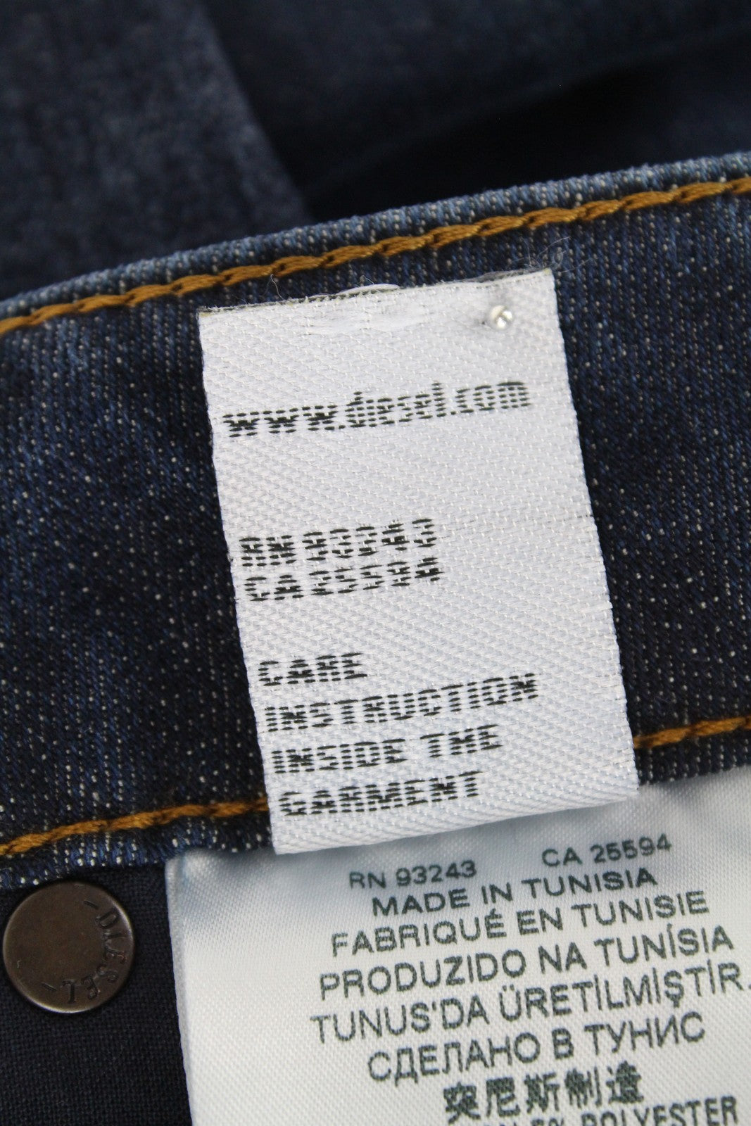 DIESEL D-Luhic-SP-NE 069IU vyriški W28 Jogg džinsai su tampriu, kontrastingu audiniu ir siaurėjančiomis detalėmis 