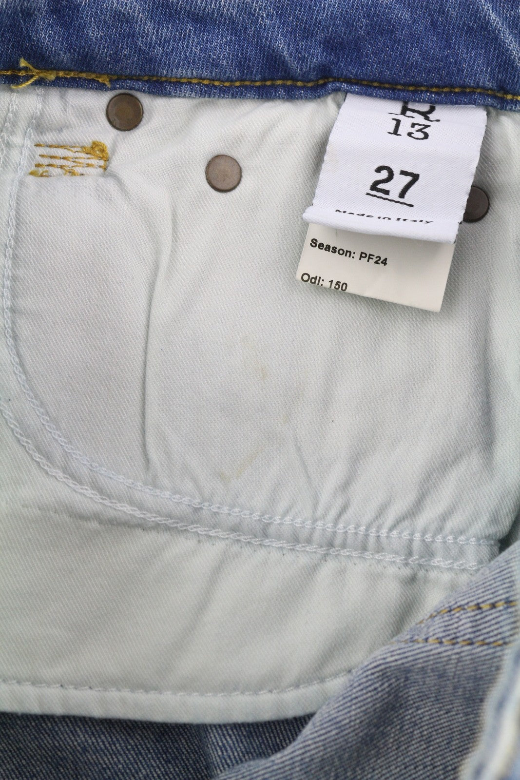 R13 Kick moteriški džinsai, 27 dydis, skalbtos mėlynos spalvos, trumpinti, su užtrauktuku ir Jasper tamprės. RMK 695 €