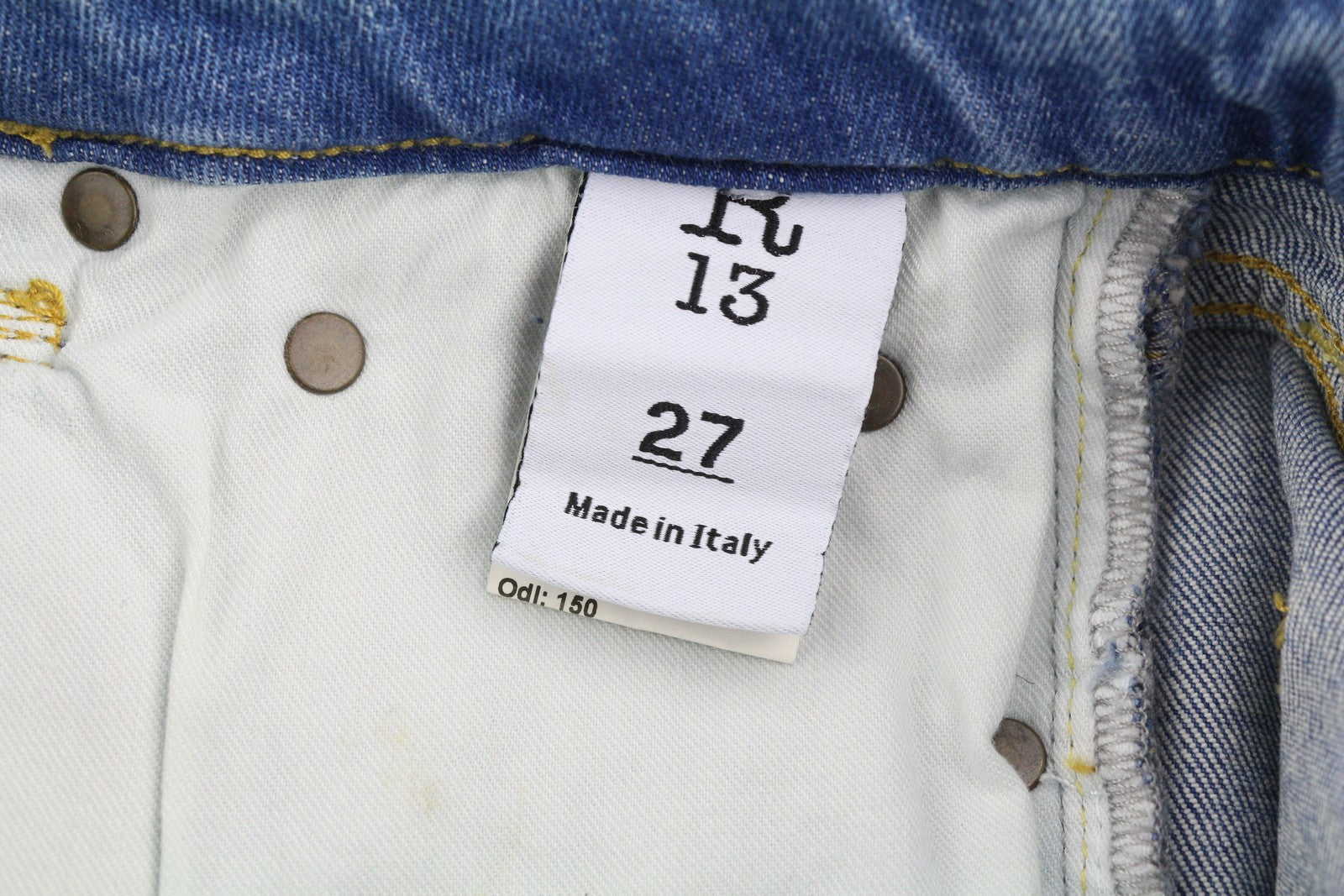 R13 Kick moteriški džinsai, 27 dydis, skalbtos mėlynos spalvos, trumpinti, su užtrauktuku ir Jasper tamprės. RMK 695 €