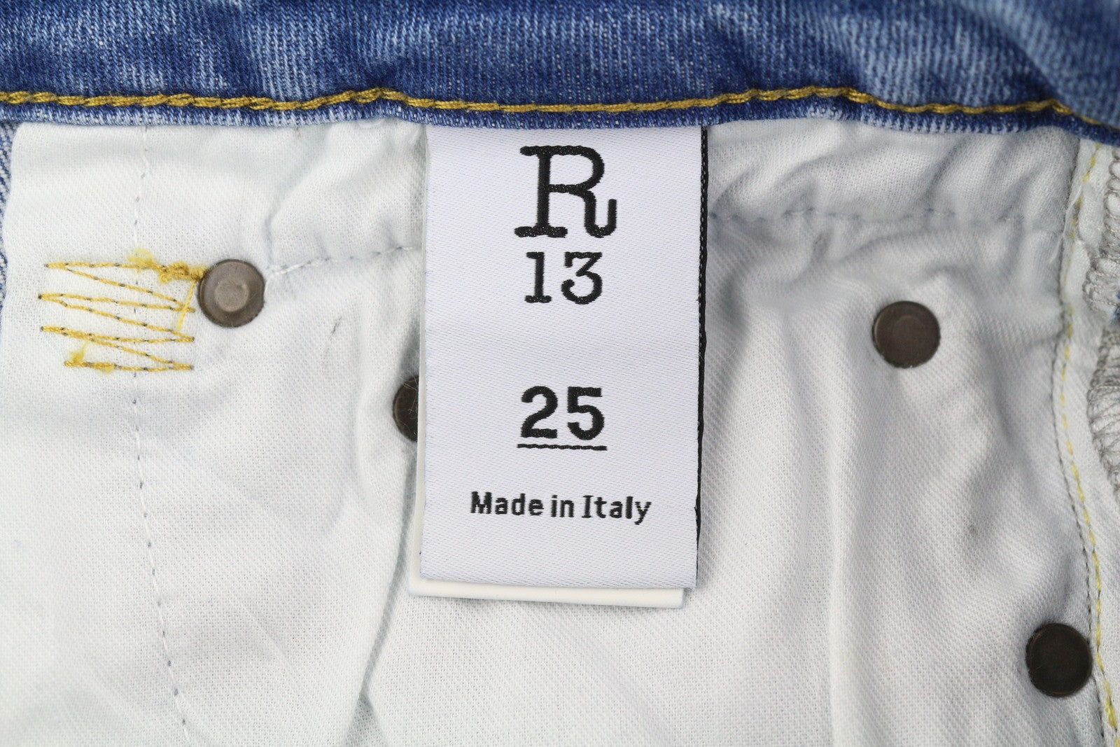 R13 berniukiški tiesūs moteriški džinsai, 25 „Jasper“, tamprūs, iki kulkšnių, skalbti, RRP 595 € 