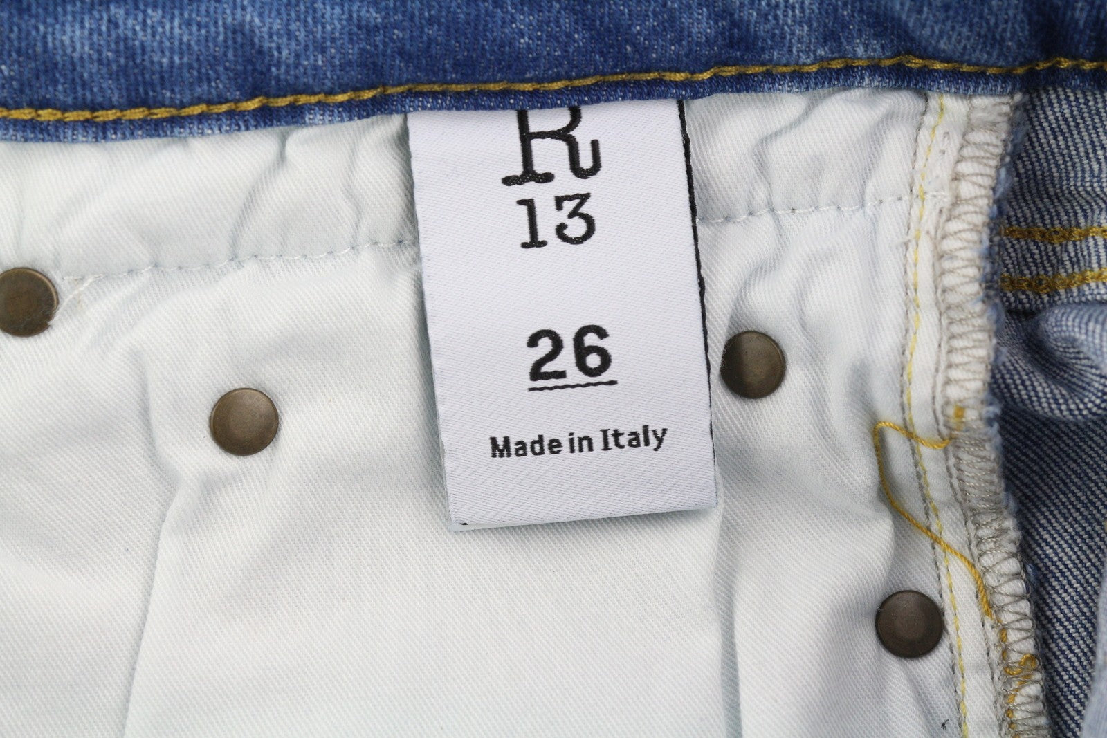 R13 berniukiški tiesūs moteriški džinsai, 26 dydžio, Jasper tamprūs, iki kulkšnių, skalbti, RRP 595 € 